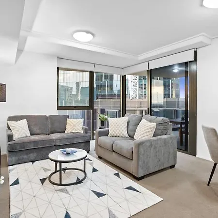 Apartment Modern 2br In Cbd Free Parking And Pool Brisbane