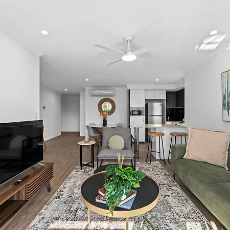 Bright And Stylish 2br With Spacious Balcony And Wifi Apartment *