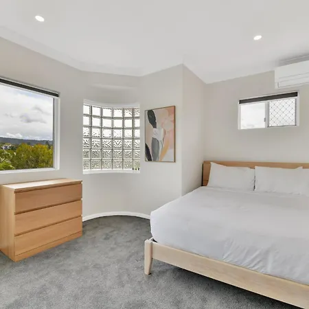 Tranquil 3-bed Unit With Lush Garden Views Apartment *