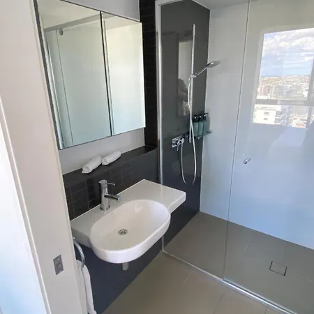 Apartment Riverview 2br With Pool And Parking Near Suncorp