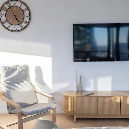 Apartment Amazing 2bed-2bath-1car-balcony-views - Cbd