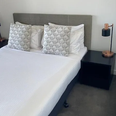 Apartment Riverview 2br With Pool And Parking Near Suncorp *