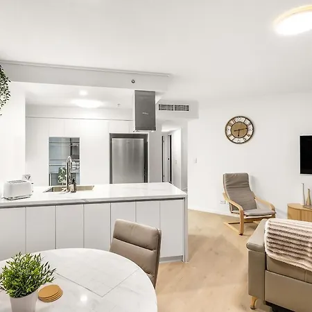 Amazing 2bed-2bath-1car-balcony-views - Cbd Apartment Brisbane