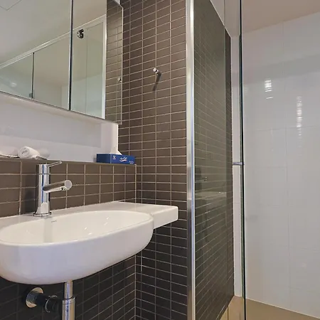 Riverview 2br With Pool And Parking Near Suncorp * Brisbane