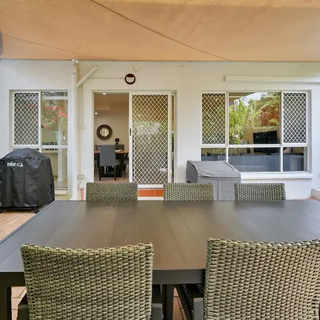 Tranquil 3-bed Unit With Lush Garden Views *