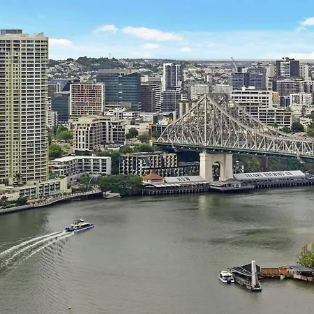 Glasshouse On Felix - Luxury With River Views, Pool And Parking | Winter Escape | Longer & Save | 1 June - 31 August * Brisbane