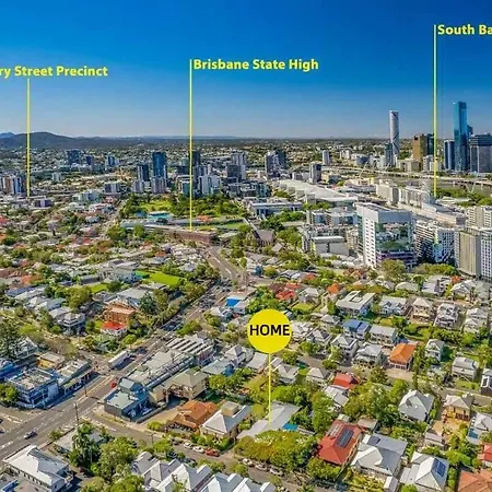 Apartment Entire New Renovated 2bedrm Unit Next To Southbank *