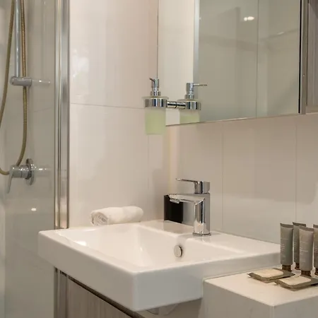 Apartment Location 2-bed With Gym Pool 7-min From Cbd