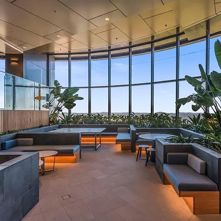 Stunning 2br - Tallest Building In Cbd Pool, Gym Brisbane