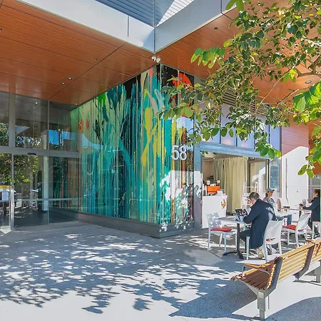 Apartment Stunning 1br With Views And Fantastic Location! Brisbane
