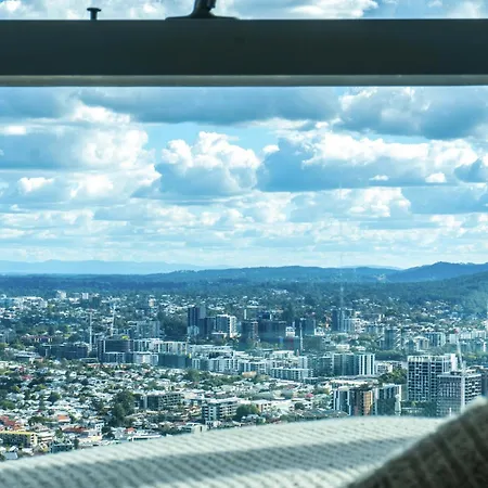 Level 46 Luxury Queens Wharf With Unblocked Southbank & River View