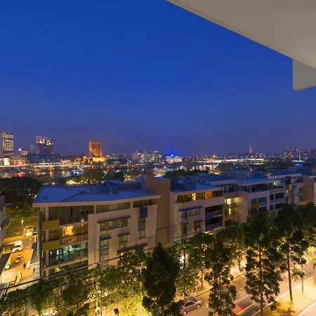 Mantra South Bank 4*