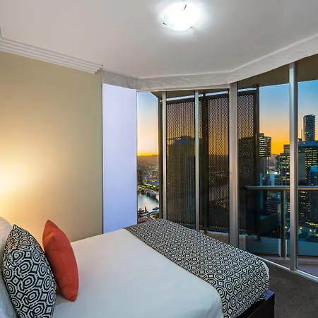 Aparthotel Mantra On Mary 4*