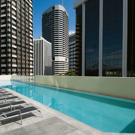 Oaks Aurora Aparthotel 4*