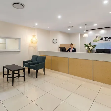 Oaks River Aparthotel Brisbane