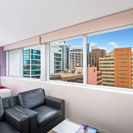 Mantra Terrace Hotel 4*