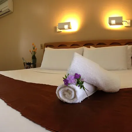 Novena Palms 4* Brisbane