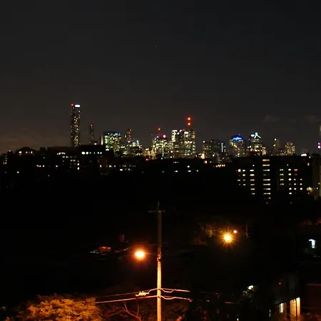 Toowong 3* Brisbane