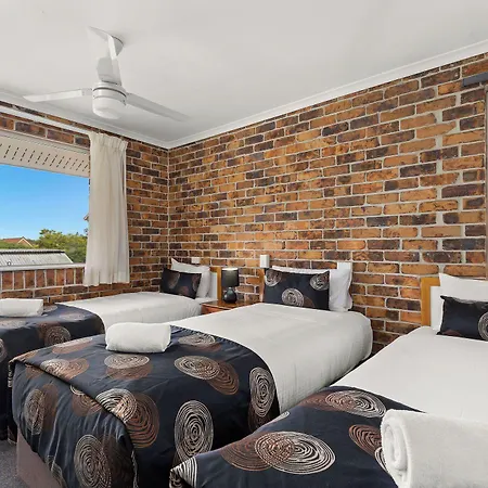 Toowong Aparthotel 3*