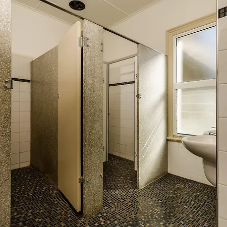 The Waterloo Bay 3*