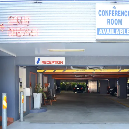 Motel Airport 4*