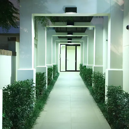Domain Serviced Aparthotel 5*