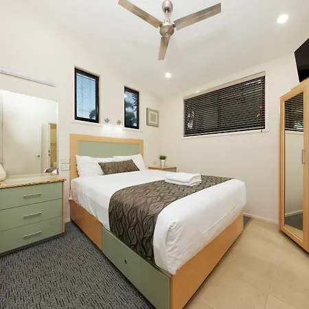 Village Holiday park 5*