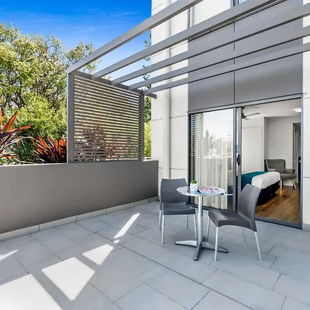 Aparthotel Essence Chermside 4*