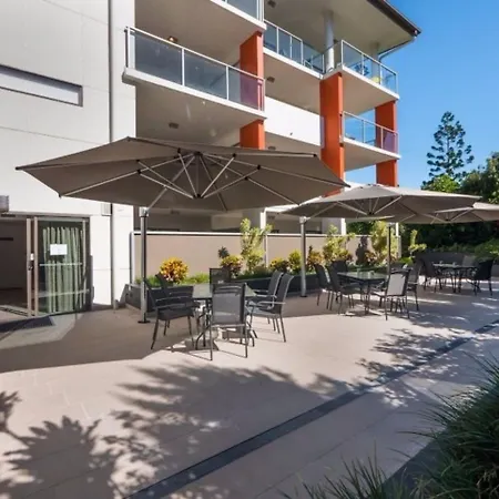 Essence Chermside Aparthotel 4*