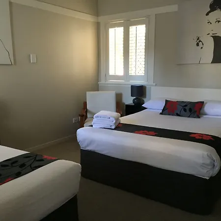 Aparthotel Street 3*
