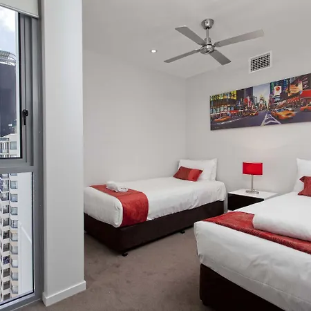 Mantra Midtown 4*