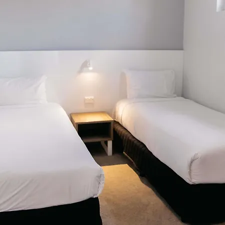 Mercure Spring Hill Hotel