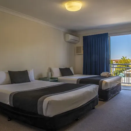 Motel Chermside Court 4*