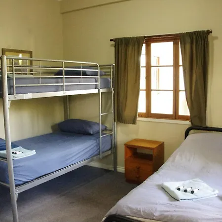 Hostel Somewhere To Backpackers Brisbane