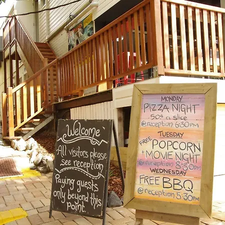 Somewhere To Backpackers