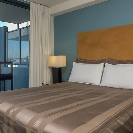 On The Park 5* Brisbane