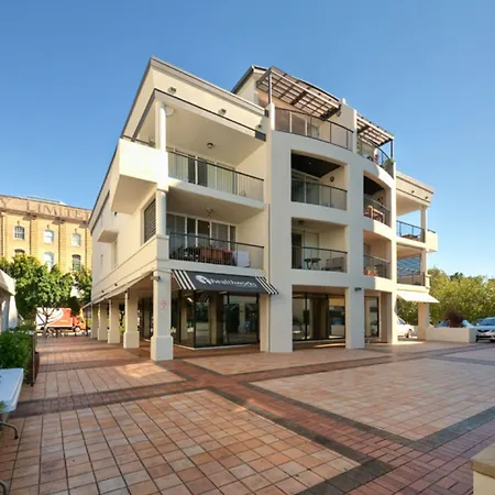Goldsborough Place