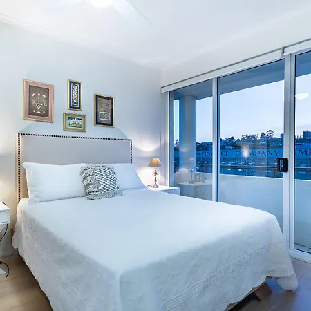 Aparthotel Goldsborough Place 4*