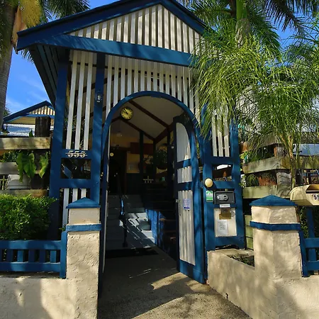 Motel Manor 3*