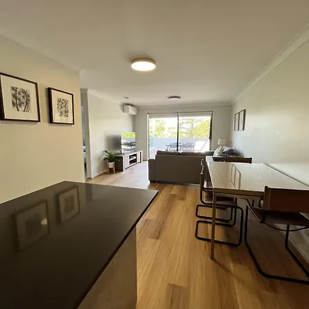 Parkview Aparthotel 4*