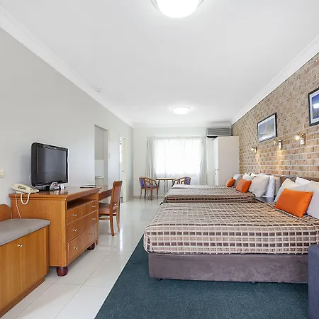 Coopers Colonial 4*