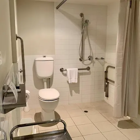 Quest Chermside