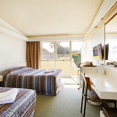 Sunnybank Hotel 3*