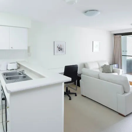 The Oasis 4* Brisbane
