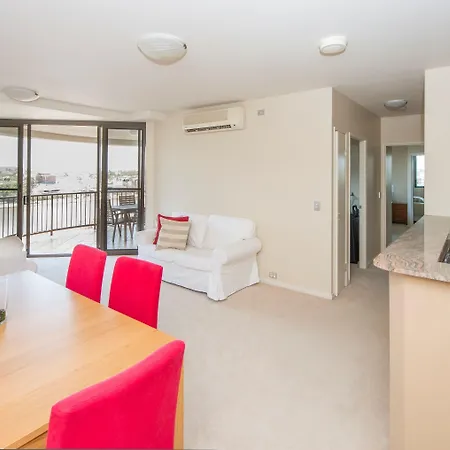 Aparthotel The Oasis 4*