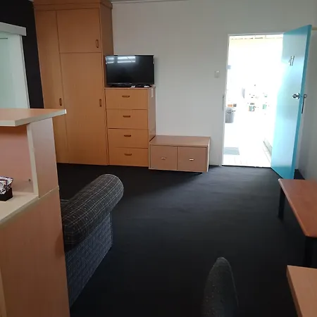 Annerley Motor Motel 4*