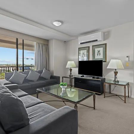 The Oasis 4* Brisbane