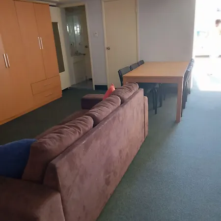 Annerley Motor Motel 4*
