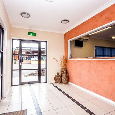 Darra & Conference Centre Motel 4*