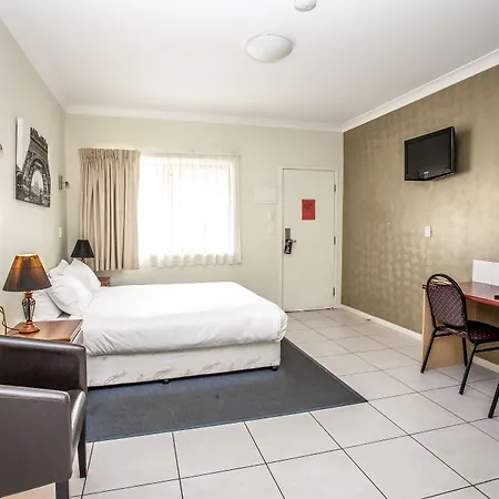 Darra & Conference Centre Motel 4*